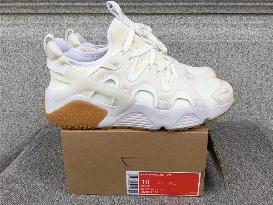Nike Air Presto Sneakers [10.5 US] 3