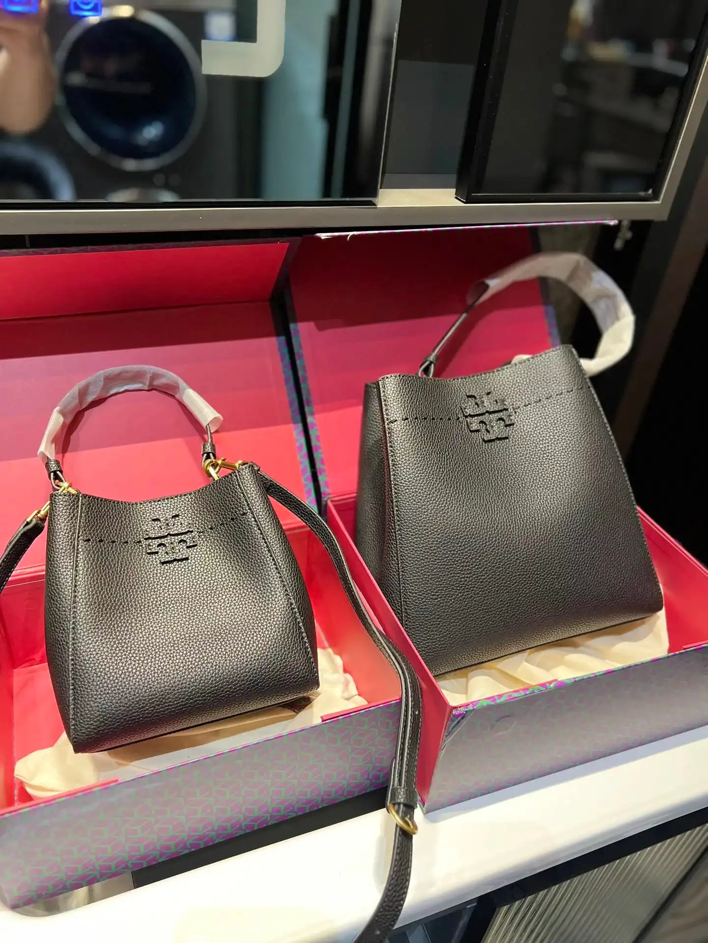 Tory Burch Bucket Bag [13 styles] 2